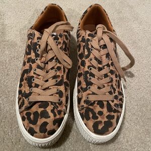 STEVE MADDEN PLATFORM LEOPARD SNEAKERS